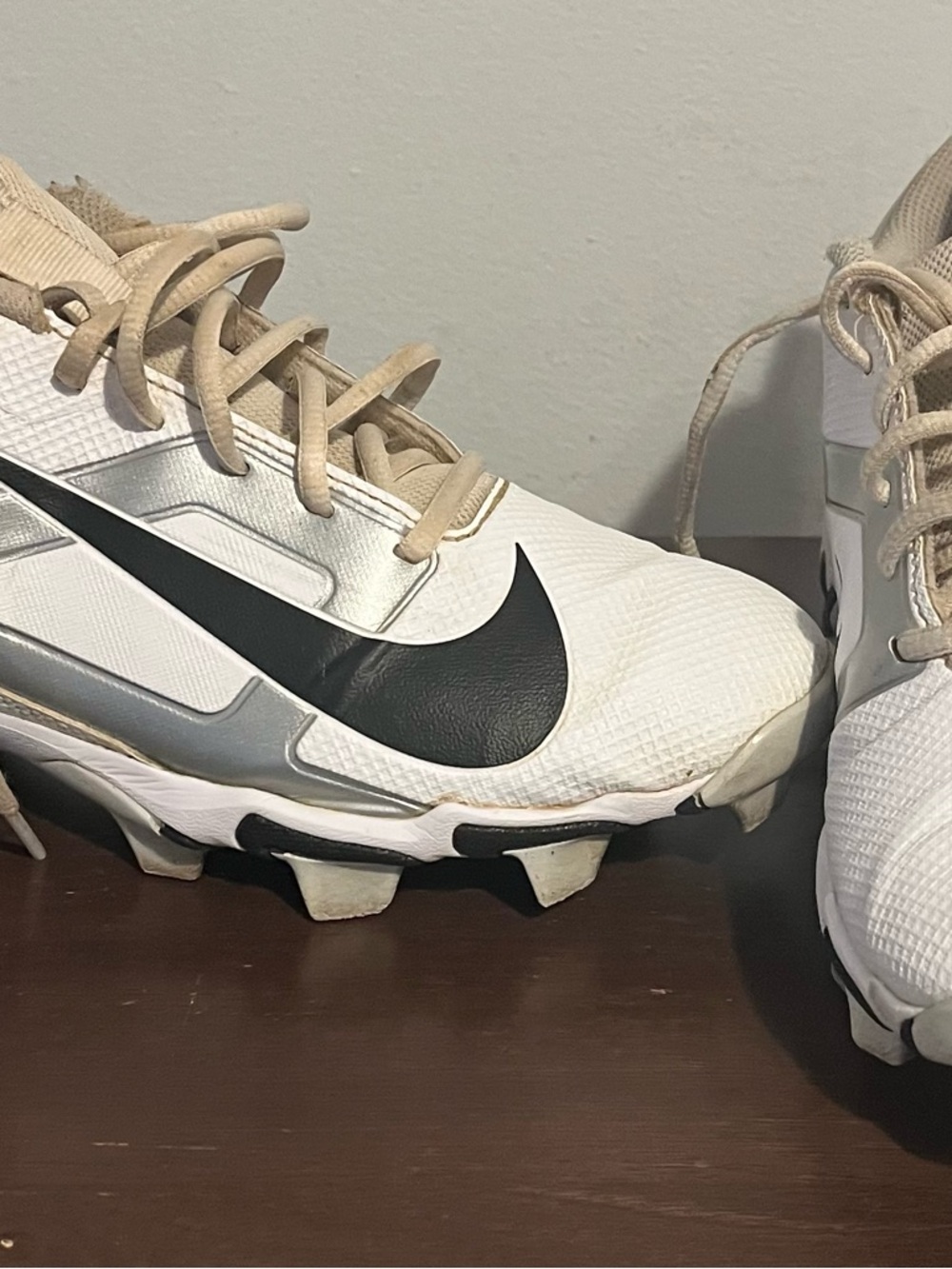 Nike Alpha Menace 4 Shark Football Cleat